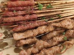 -老街烧烤大排档·地道湖北菜·龙虾馆(汉口火车站店)
