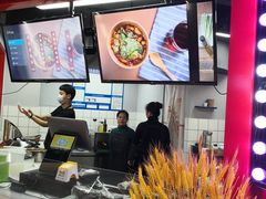 -侯志伟纯手工酸辣粉