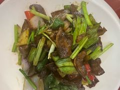 -隆都四季香饭店(碧海路店)