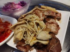 蘑菇拼盘-六七八韩式烤肉·韩国料理(上杭路店)