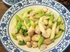 芦苇菱角芦笋炒-兰边碗(鼓楼店)