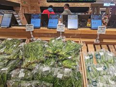 -七鲜超市(瑞虹天地太阳宫店)