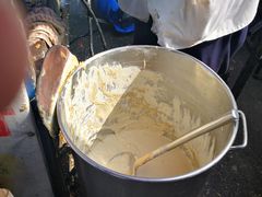 -正宗杂粮煎饼香软鸡蛋饼