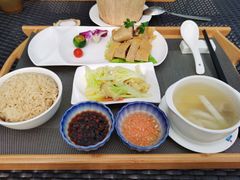 -亚龙湾老厨房·海南家常味