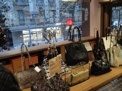 -淮国旧H22·中古店