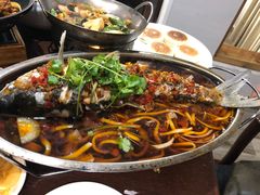 明炉跳水鱼-自游人·美食一楼·地道徽菜(三十年名店)