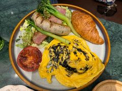 -秘密旅行Bonjour(黑金冠 江南西店)