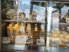 面包甜点陈列柜-喜茶(广州荔湾领展广场店)