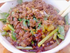 -八一路好吃街(雨田商务大厦店)