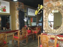 店内-东南甲美容美发沙龙