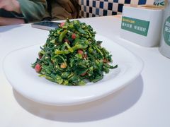 果仁青菜-西域胡氏大盘鸡(新华胡杨风店)
