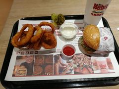 -The Habit Burger Grill 哈比特汉堡(爱琴海店)