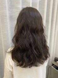 -H·Y HAIR SALON烫发·染发·造型