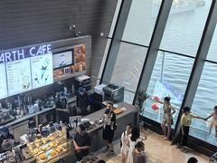-抱抱地球咖啡馆(国家海洋博物馆店)