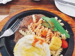-冲浪熊西餐厅(南戴河店)