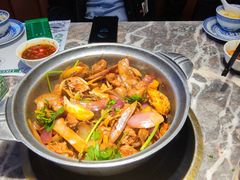 -禄婶鸡煲·打边炉