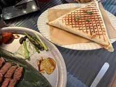 -野草莓自由市场