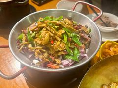 -莲餐厅·湖北菜·潜江小龙虾店(愚园路店)