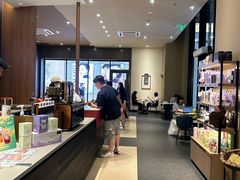 -星巴克臻选(惠州华贸天地1楼店)