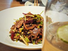 -一坐一忘云南菜(嘉里中心店)