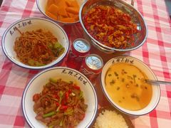 -笨豆腐居民楼菜馆•江西小炒(天津开发区店)