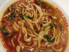 -青年路烩面馆(绿地世纪城店)