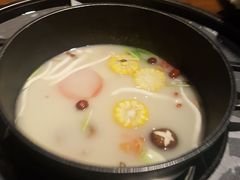 -三人行骨头王火锅(长寿店)
