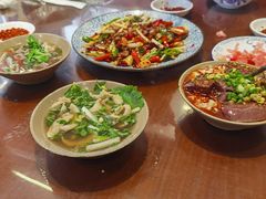-谢老五跷脚牛肉·非遗传承店