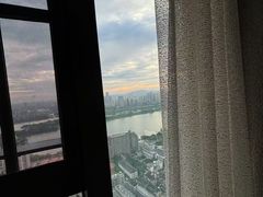 -Y60-SKYLINE天际江景酒店(五一广场店)