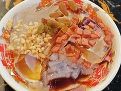 -憨孃孃·重庆老火锅(红山黑金店)