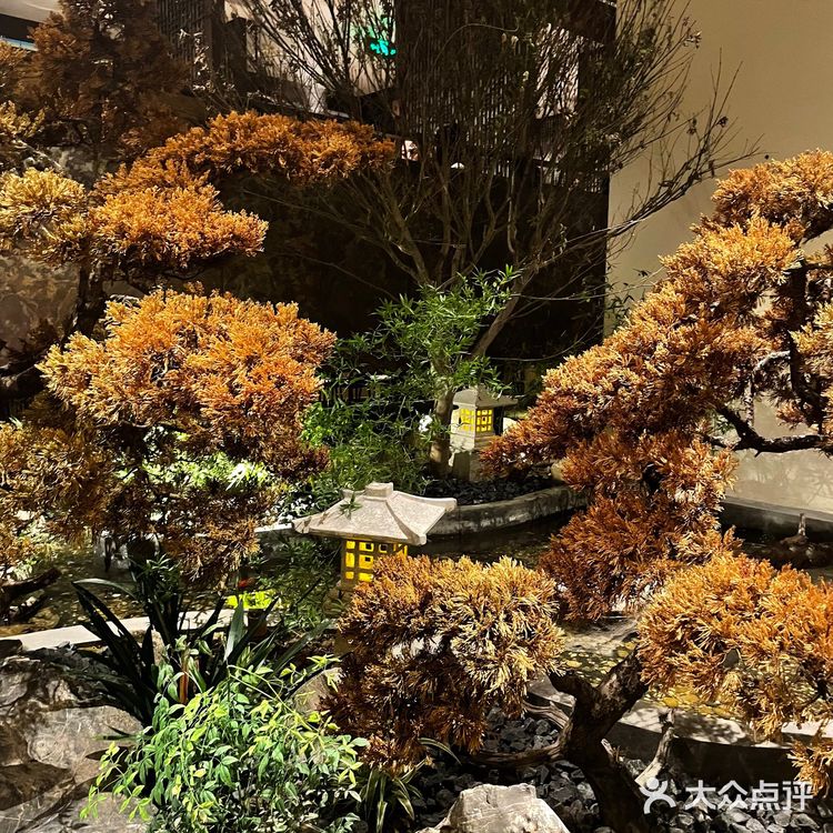 火锅届“爱马仕”, 用波士顿龙虾做锅底!