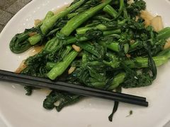 -五谷芳乳鸽王(海景店)