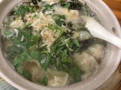 -小许三鲜砂锅馄饨店(家多乐烟酒店)