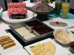 -皇城老妈·大连海鲜火锅(港湾店)