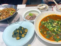 鸭血粉丝汤-金陵后厨·南京菜(新街口秣陵路店)