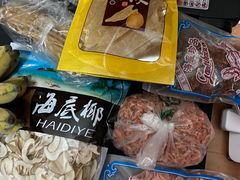-霞涌市场海鲜摆卖区