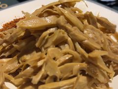 -莉莉家的音乐花园餐吧(航空路店)