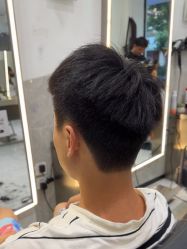 -吉艺心专业美发造型