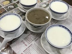 -周大娘牛乳(旧寨古村总店)