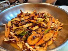 -七欣天香辣蟹火锅(上海银亿滨江店)