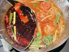 -由衷贵州酸汤牛肉火锅(新桥店)