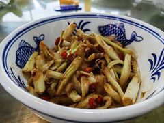 -传统菜农庄(皇姑路店)