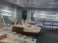 -亚美视光眼镜店(重庆路活力城店)