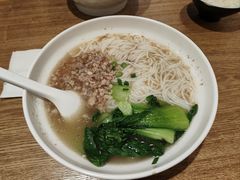 -鲜越鲜鱼粉(财富购物中心店)