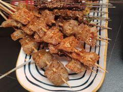 -许哥东北烧烤·铁丳烤串·宫后夹肉(繁花中心店)