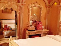 -南洋冠盛酒店(广州天河公园地铁站店)