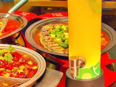 -辣尚瘾·烤鱼·新川菜(牡丹园直营店)