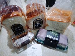 -红跑车蛋糕世界(清江路店)