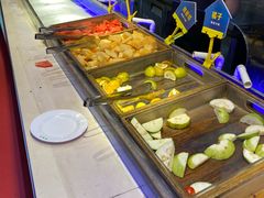 自助取餐区-蒙肥羊·酸汤潮牛·鲜牛肉火锅烤肉自助(岗顶店)