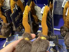 -名创优品(广东省广州琶洲保利广场店)